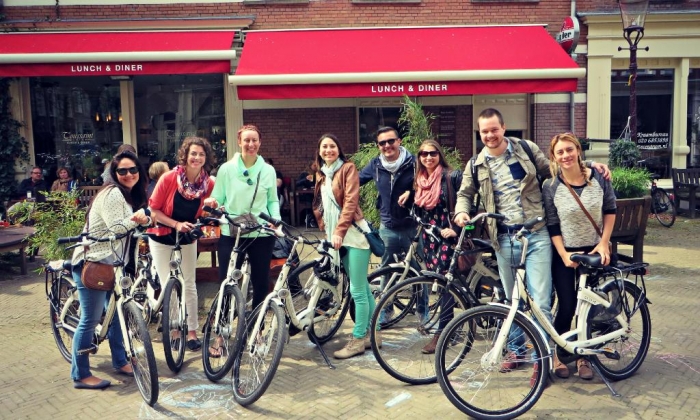 Amsterdam bike tour group